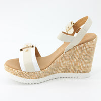 Repo 52221 White and Cream