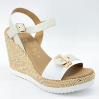 Repo 52221 White and Cream