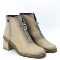 Jose Saenz 5461 Taupe