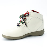 Jose Saenz 2082 Off-White AW23