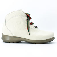 Jose Saenz 2082 Off-White AW23