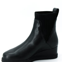 Unisa Jualo Black
