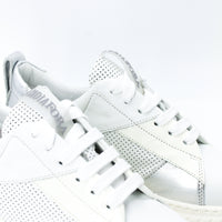 Andia Fora Elen White and Silver