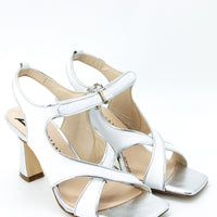 Marian 52902 White and Silver