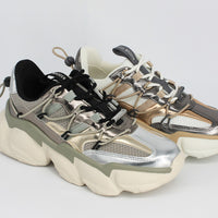 Steve Madden Progressive Cappucino