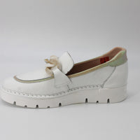 Jose Saenz 2048 White