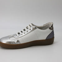 Marco Moreo 660 White and Leopard