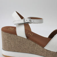 Oh My Sandals 5736 White