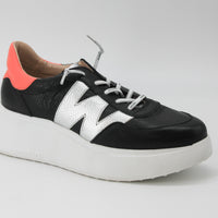 Wonders 3625 Black and Silver