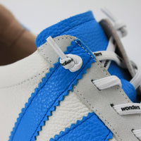 Wonders 2476 White and Blue