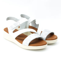 Oh My Sandals 5182 White and Silver