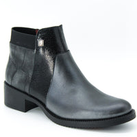 Jose Saenz 2182 Black