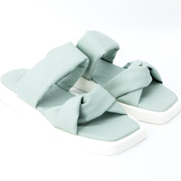 Betsy 927086/06 Mint