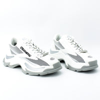 Steve Madden Zoomz White and Silver