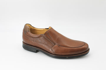 Anatomic & Co Mervyn Tan