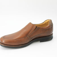Anatomic & Co Mervyn Tan