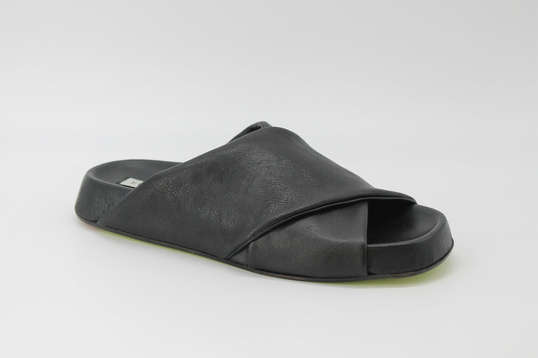 Ernesto Dolani Kazar 07 Black