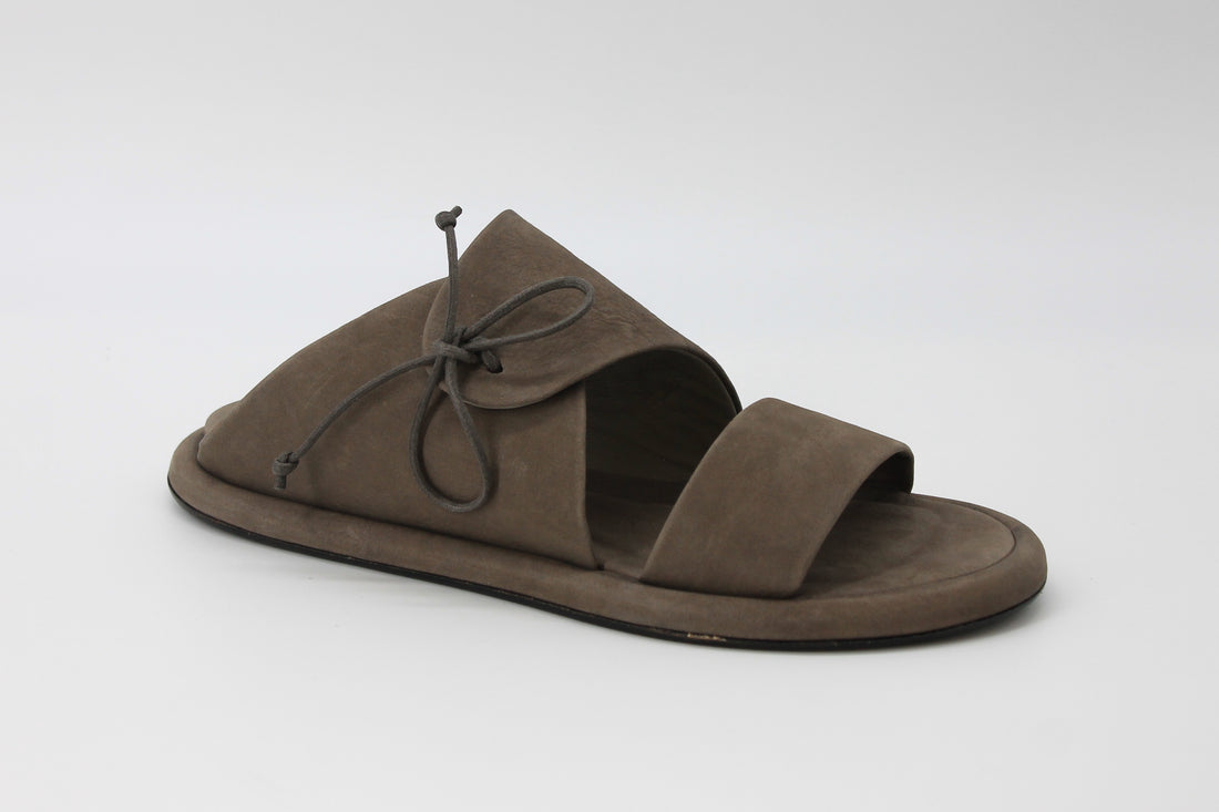 Ernesto Dolani Selma 02 Grey