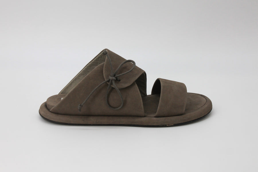 Ernesto Dolani Selma 02 Grey