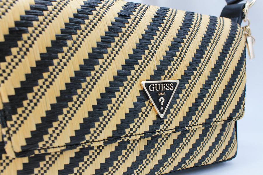 Guess WG921019 Black