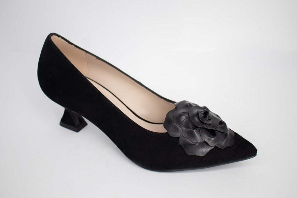 Marian 1809 Black