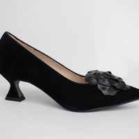 Marian 1809 Black