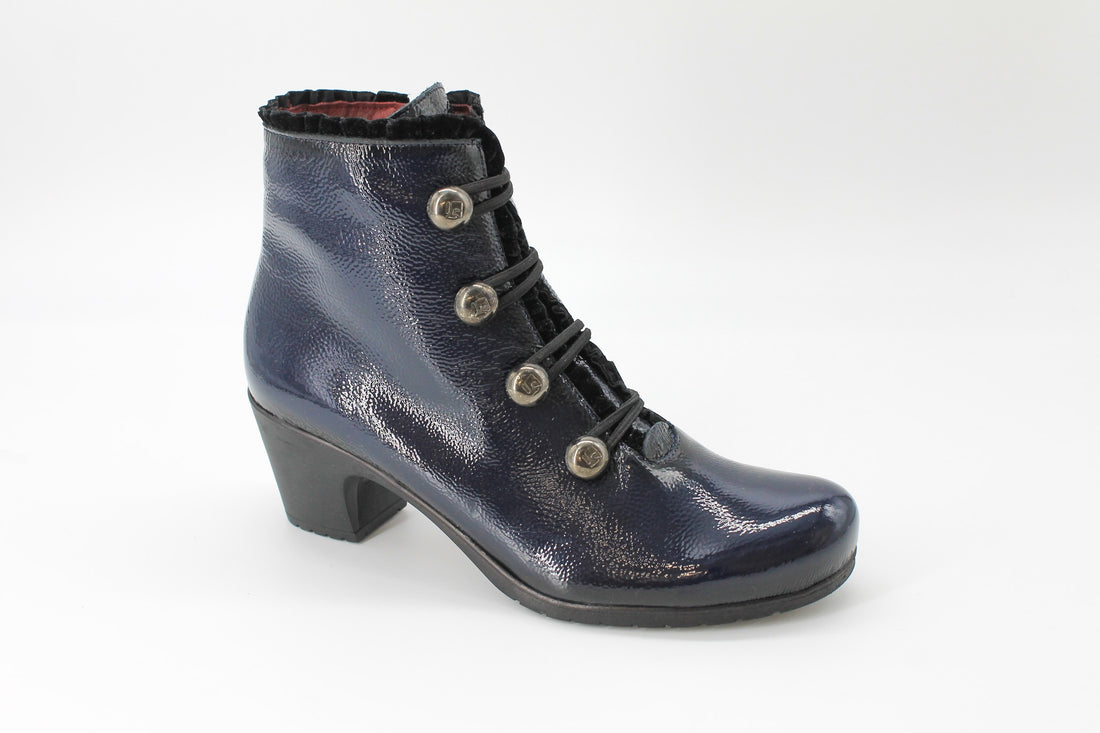 Jose Saenz  AW25 5176 Navy Patient