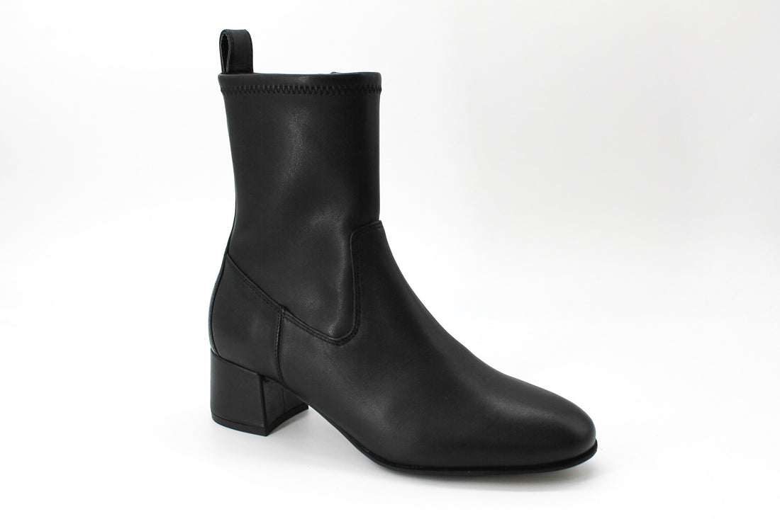 Unisa Lemico Black Leather