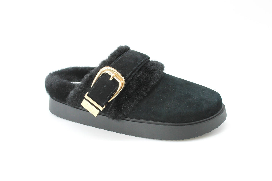 Steve Madden Cozy Up Black
