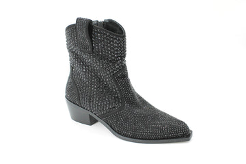 Pedro Anton Roma Black Studs
