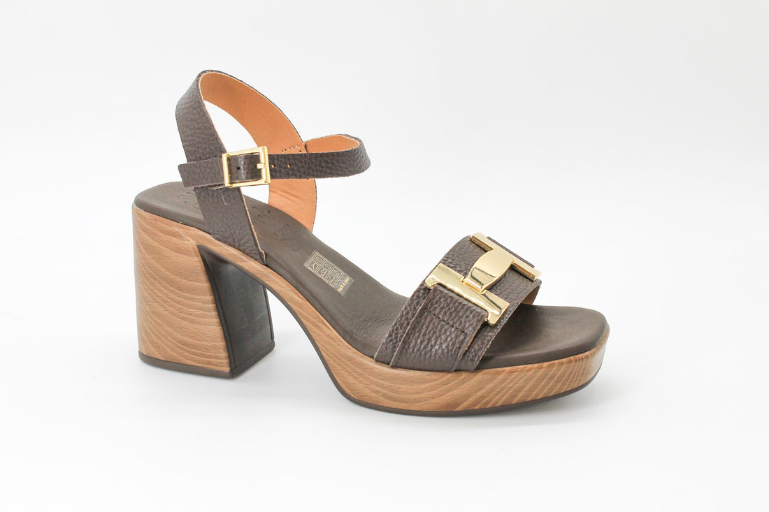Oh My Sandals 5931 Brown