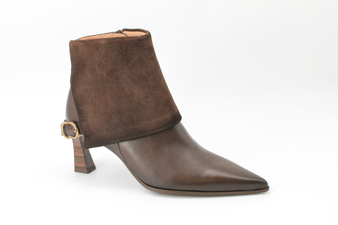 Hispanitas 265070  Brown