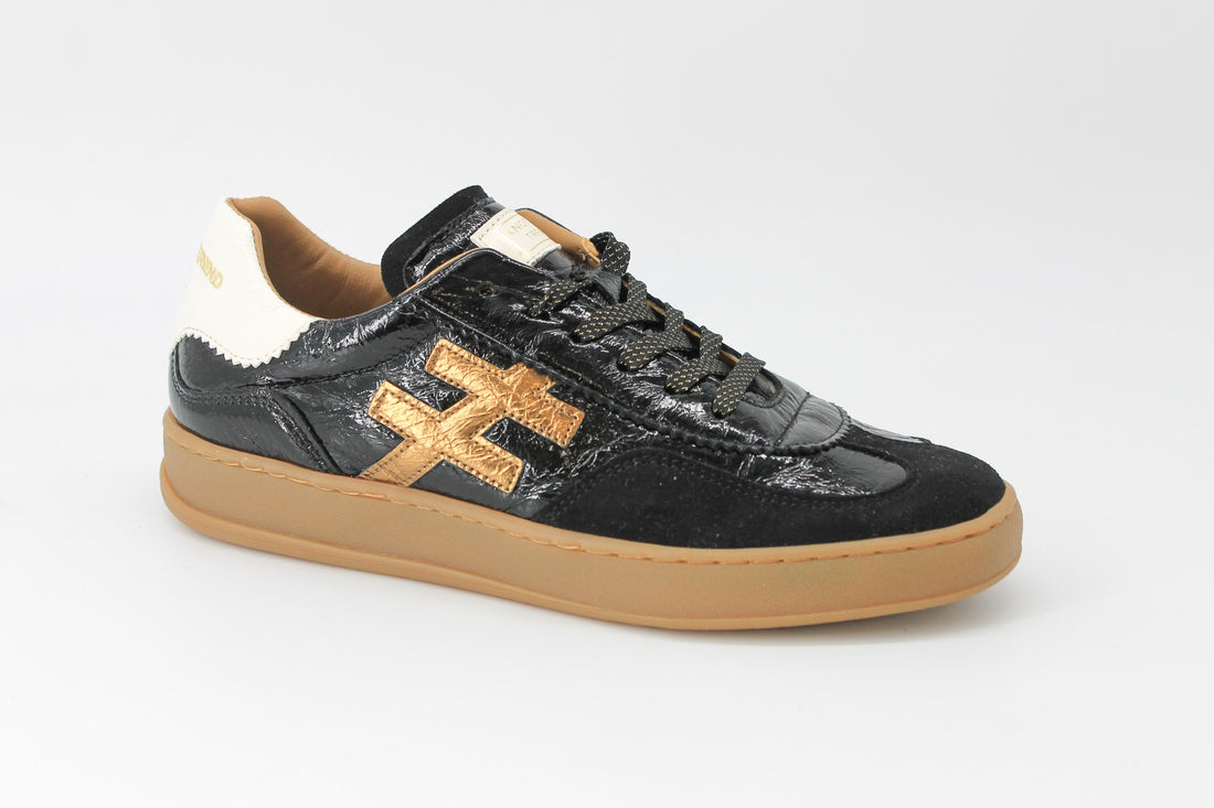 Another Trend  A032 Black AW26