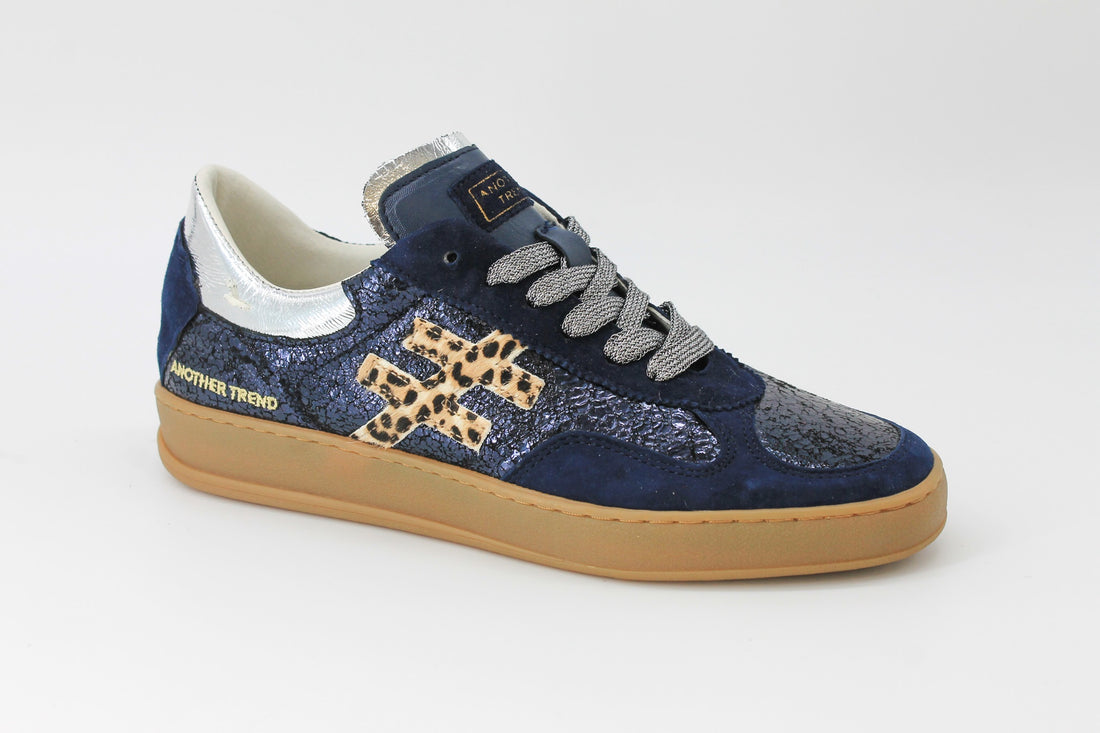 Another Trend A032 Blue AW26