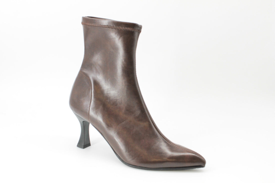 Miss Elastic 78042 Brown AW26