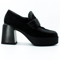 Patrizia Bonfanti Lory All Black