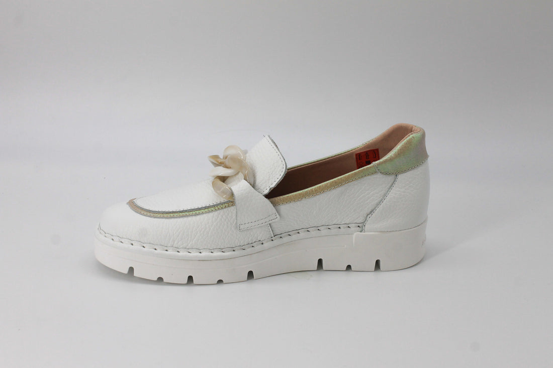 Jose Saenz 2048 White
