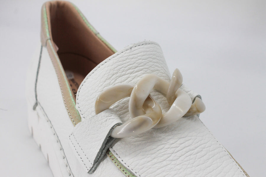 Jose Saenz 2048 White