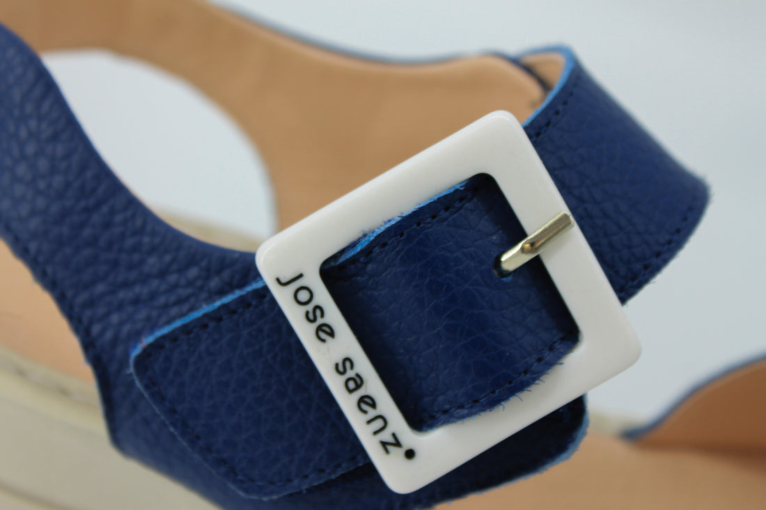 Jose Saenz 4231 Navy