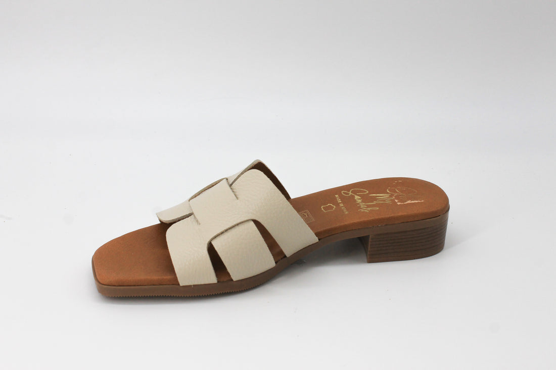 Oh My Sandals 5600 Cream
