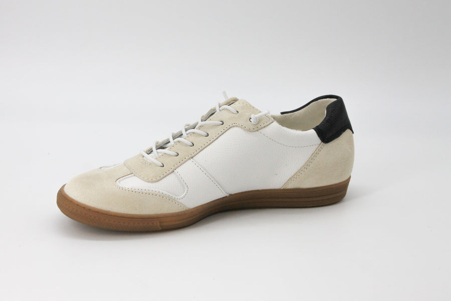 Paul Green 5405 Ivory and White