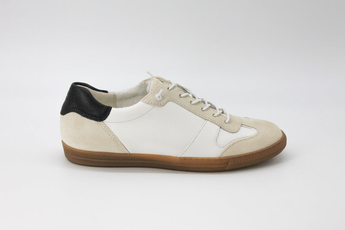 Paul Green 5405 Ivory and White